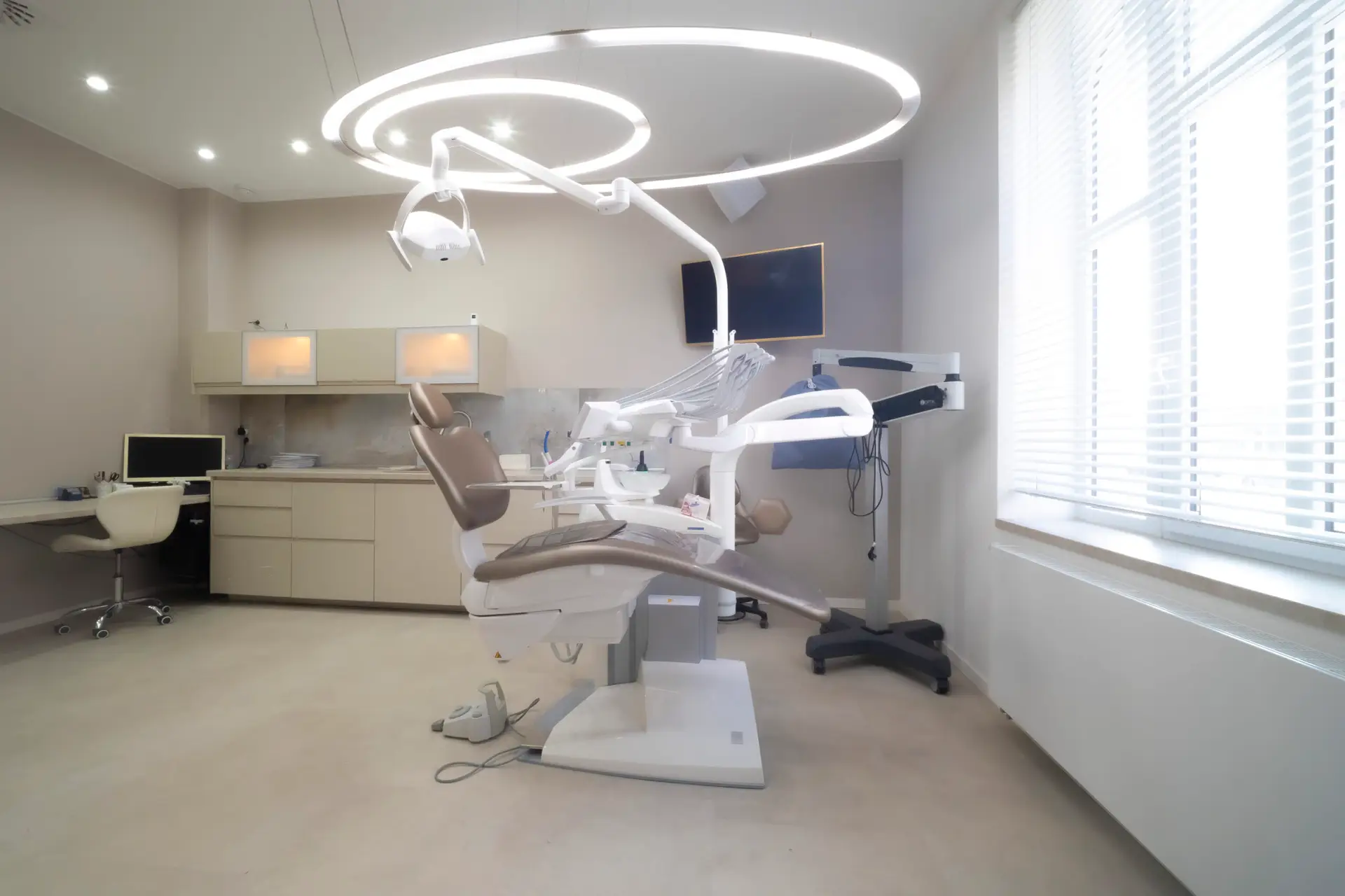 denticon-ambulancia-03-00003